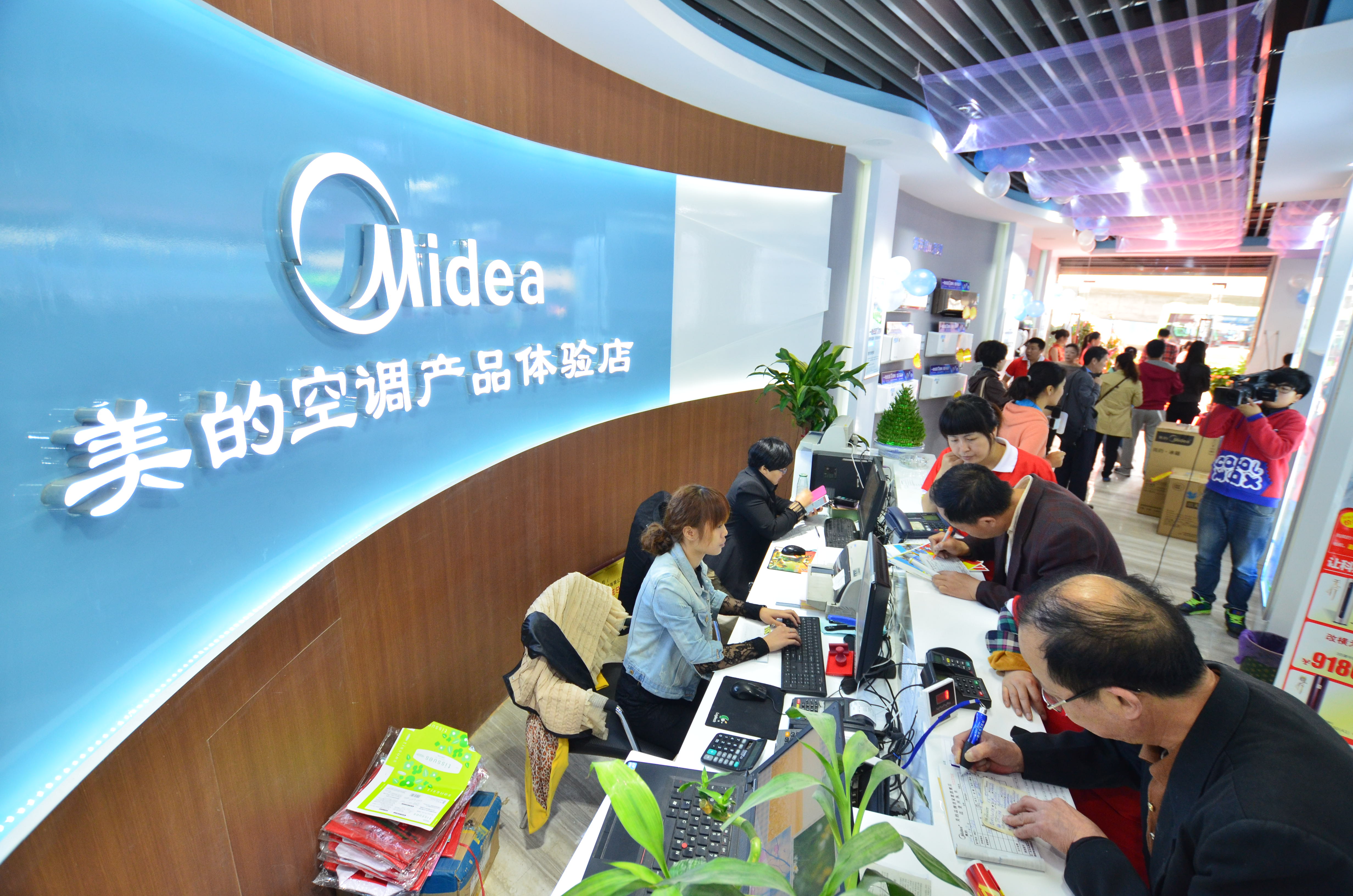 ���Ŀ��{(di��o)���۽����M(f��i)��ʹ�Ãr(ji��)ֵ����(ji��n)�־�Ʒ��(zh��n)�Բ���(d��ng)�u